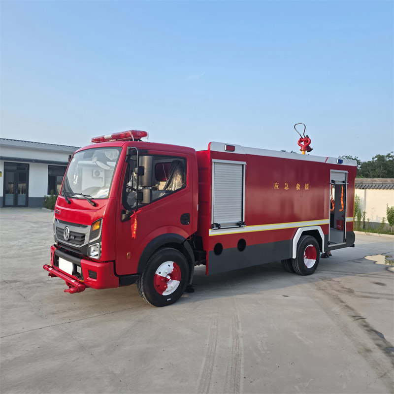 国6 5吨水罐消防车