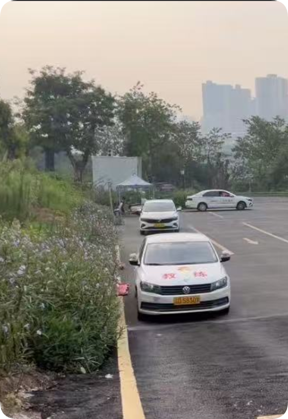 重庆小车驾照培训