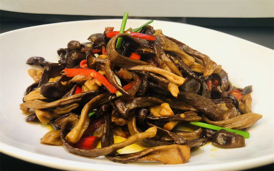腊味鹿茸菇