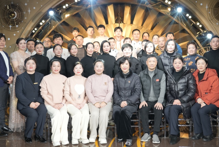 员工生日会
