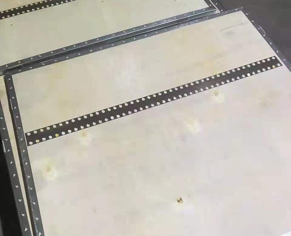 钢边箱