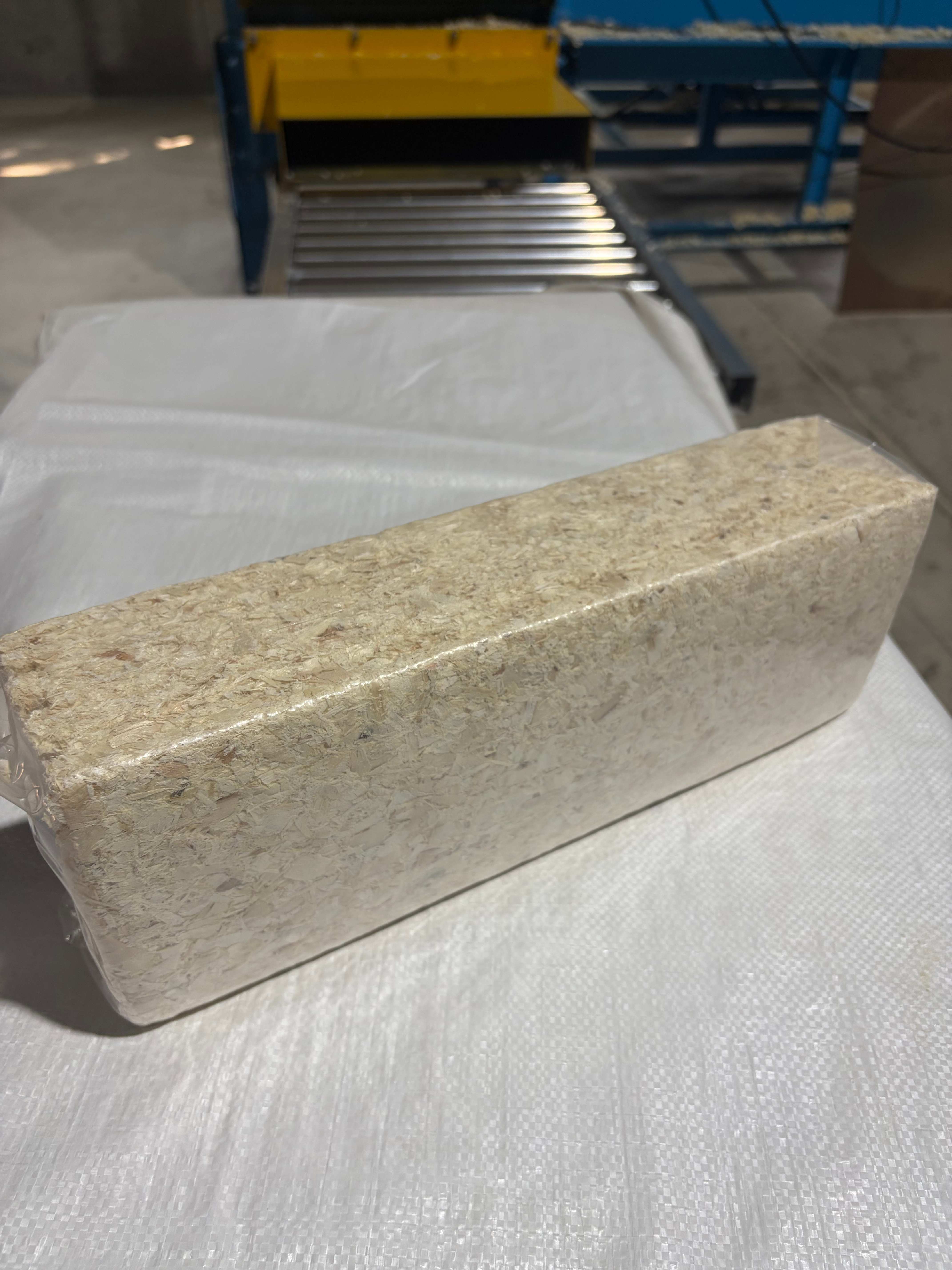 压缩条刨花实验动物垫料