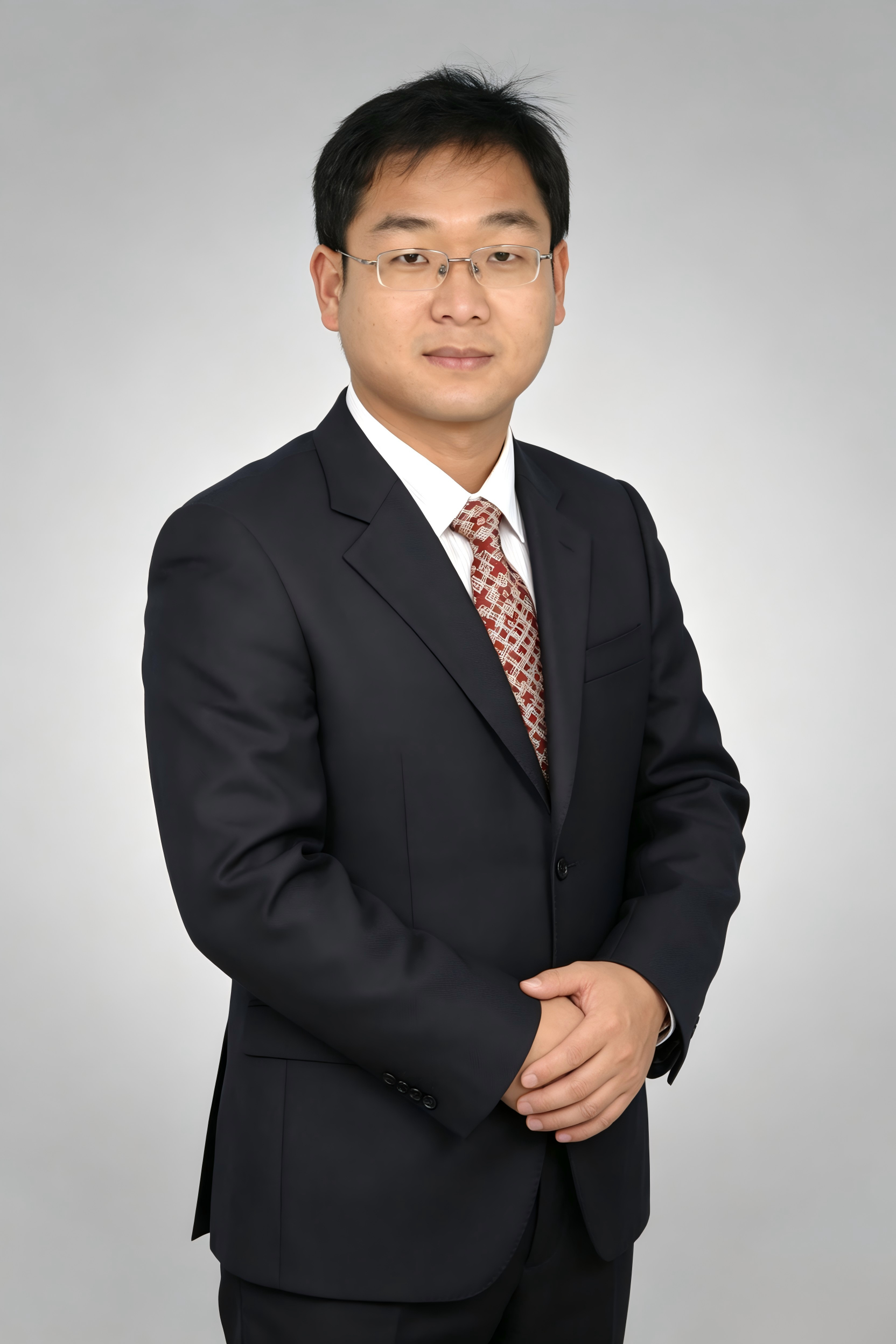 专职律师白普广
