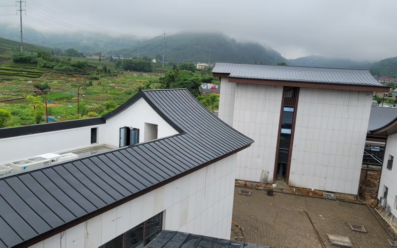 钛锌板屋面