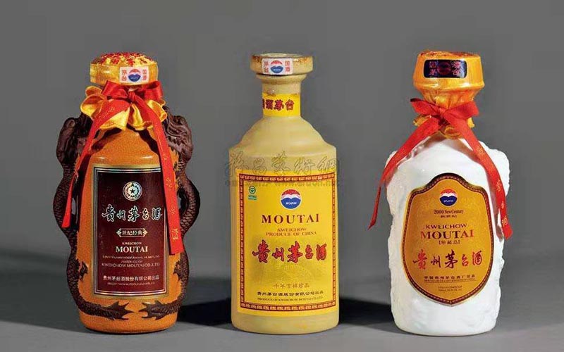 巢湖居民整理储物间，多品类零散藏品一站式上门核验