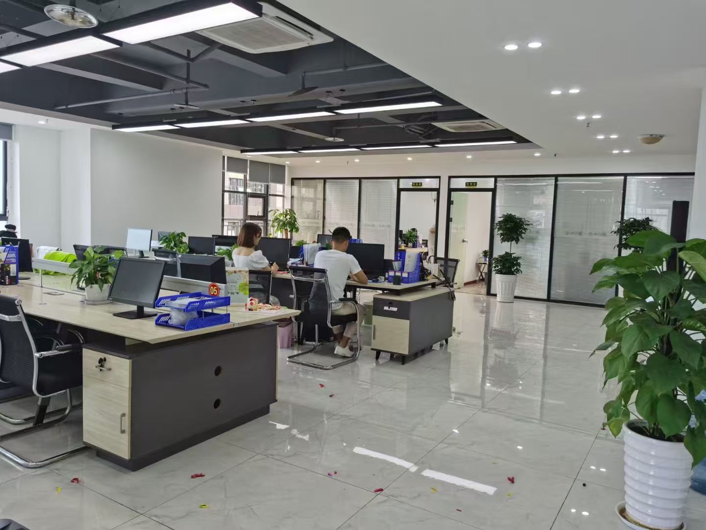 重庆映日荷科技有限公司