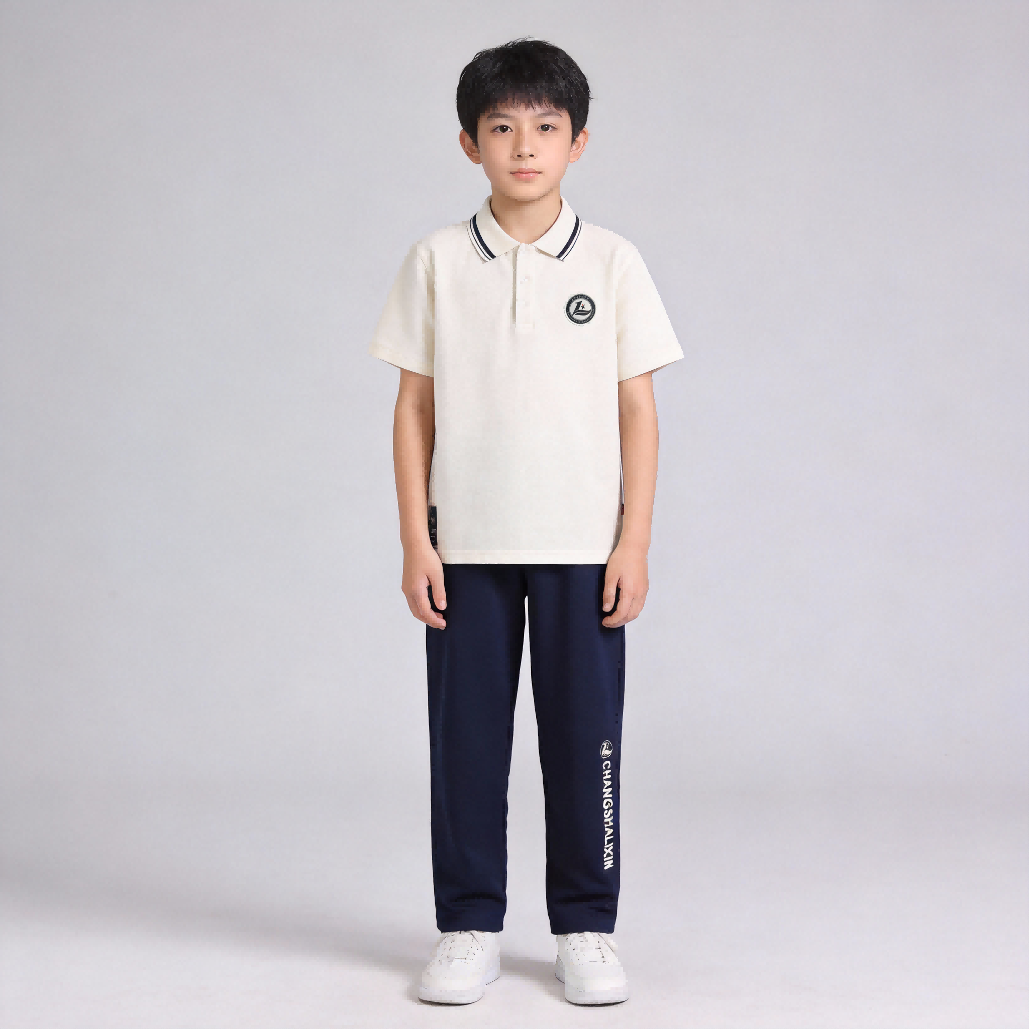 中小学礼服校服定制，起跑线服饰可刺绣校徽