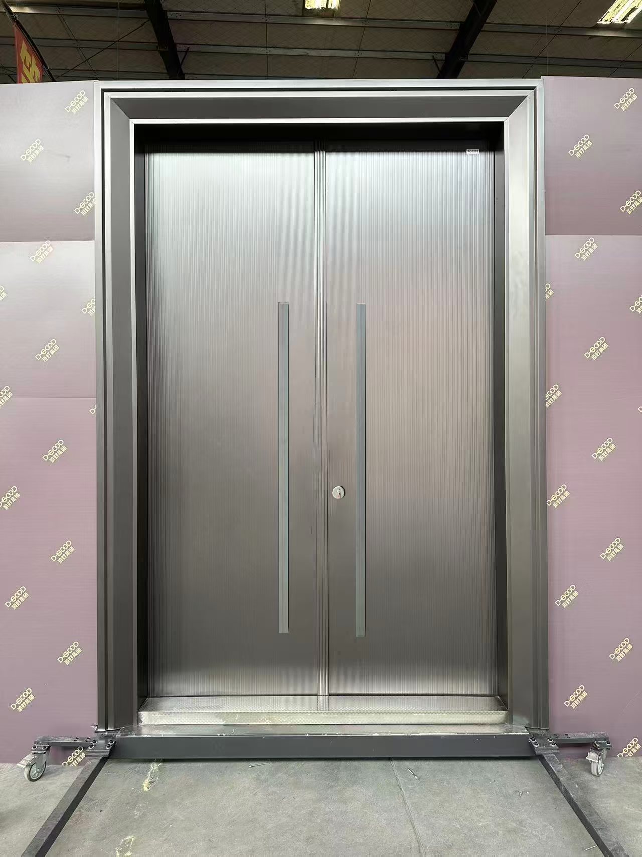 中江卧室门厂家该如何挑选沐阳门窗，卧室门样品现场可看